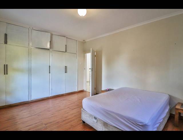 4 BEDROOM HOUSE FOR SALE IN WESTRIDGE